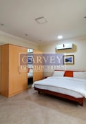 Fully Furnished 1 BR Penthouse Apt with Bills Incl - Apartment in Al Azizia Street