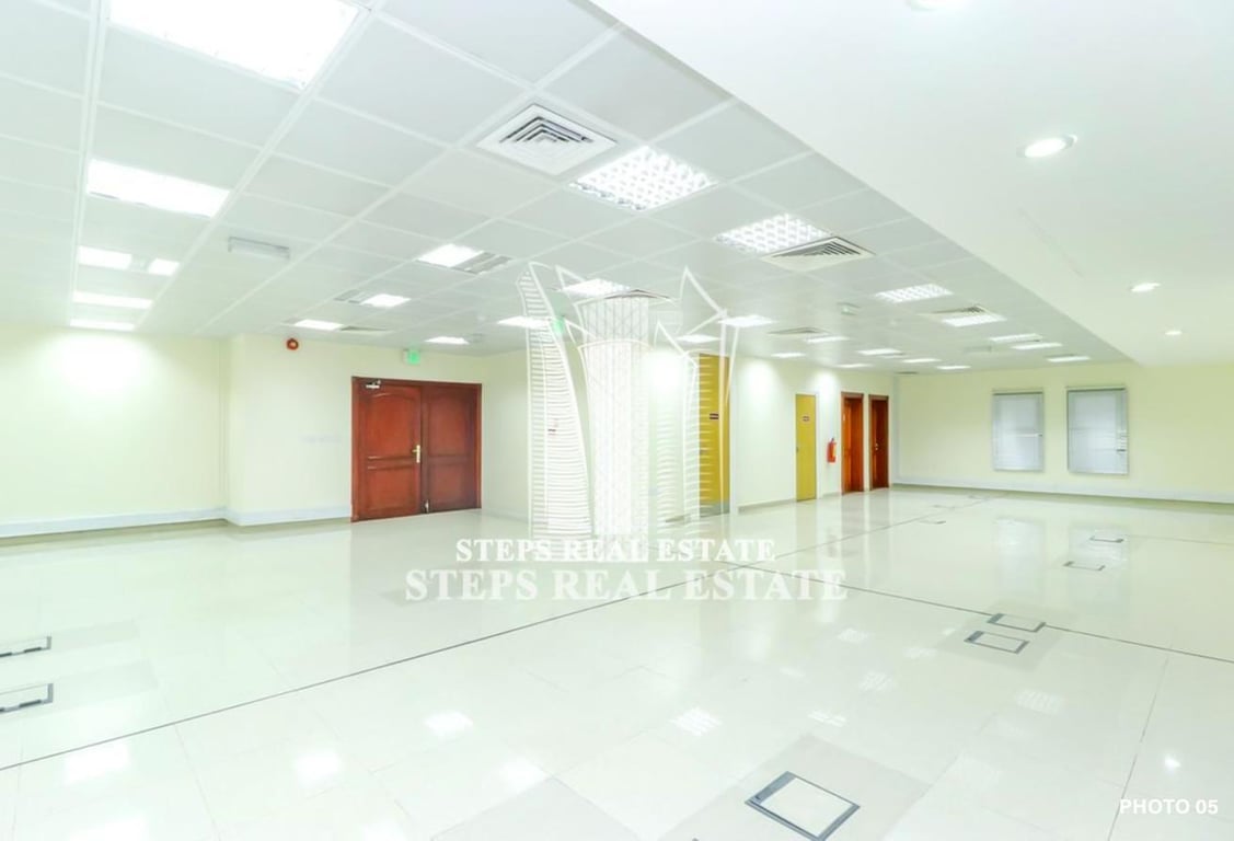 High quality 650 Sqm office space @D-ring