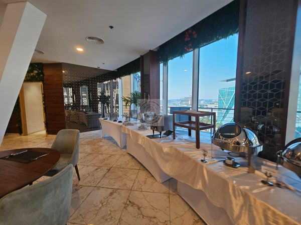 Cafe and restaurant in a 5-star hotel in Lusail - Shop in Energy City