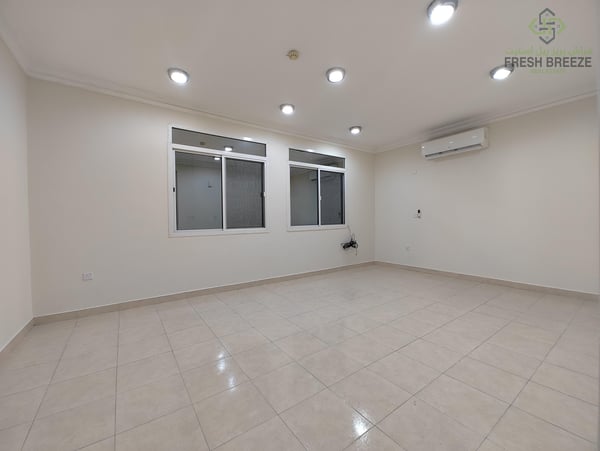 Unfurnished {2bhk} Apartment For Family - Apartment in Al Mansoura