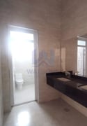 NEW BIG 9BR COMMERCIAL VILLA - MADINAT KHALIFA - Villa in Madinat Khalifa North