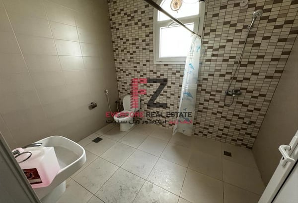 Spacious 10 BR villa for Family/Ladies Staff - Villa in Al Rayyan