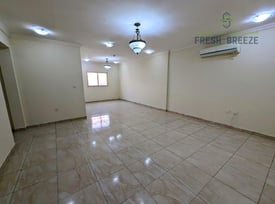 Luxury 3 Bedrooms with Close Kitchen Old Air port - Apartment in Old Airport Road
