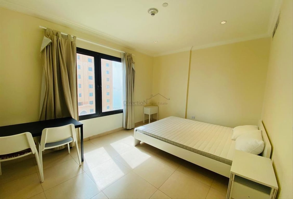 FULL MARINA VIEW | 2 BHK F\F | BALCONY - Apartment in West Porto Drive