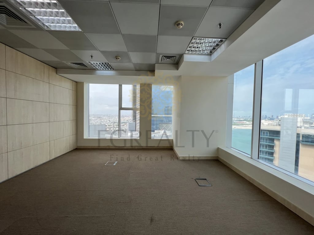 WEST BAY SEA VIEW OFFICE READY TO MOVE IN - Office in Diplomatic Street