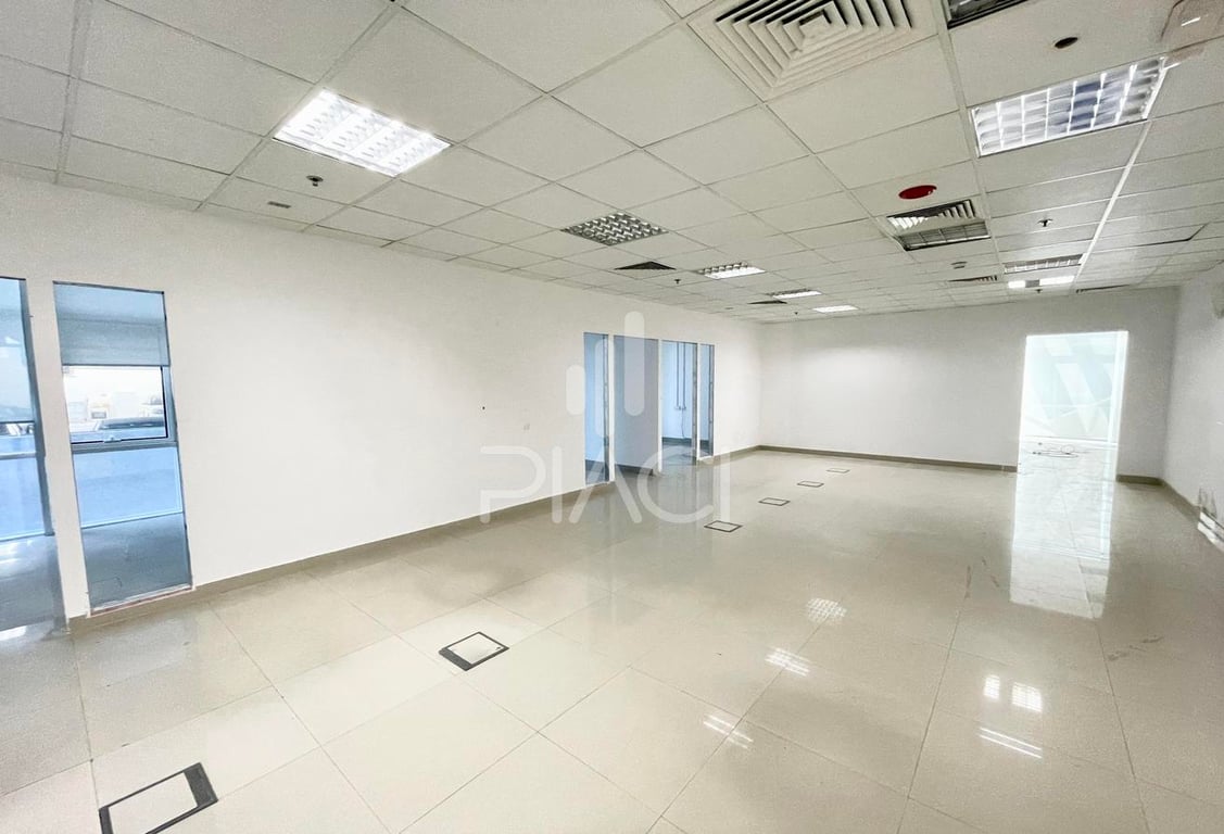 Partitioned Office | Prime Location | C-Ring Road - Office in Najma Street