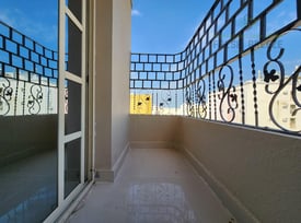 PRIME LOCTIOAN 2 BHK IN MANSOURA  AREA - Apartment in Al Mansoura