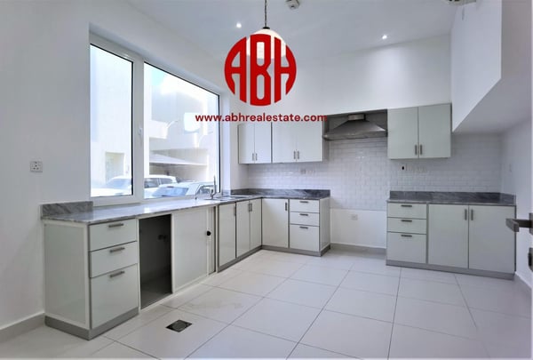 HOT DEAL| MODERN FURNISHED 4 BDR VILLA | NEAR IKEA - Villa in Al Keesa Gate