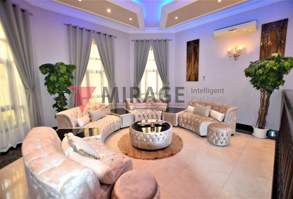 Luxury Furnished 6 Bedroom Standalone Villa with Pool - Villa in Ain Khaled Gate