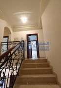 Beautiful 5  Bedrooms , Super Deluxe Villa - Villa in Bu Hamour Street