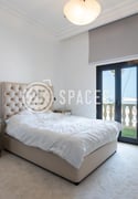 Beachfront Two Bedroom plus maid's room Casa - Townhouse in Venezia