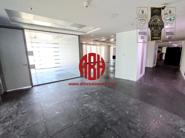 UP TO 2 MONTHS FREE | FULL FLOOR | NEAR METRO - Commercial Floor in Burj Doha