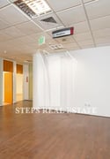 Luxury & Spacious Offices in West Bay for Rent - Office in West Bay