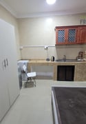 All includes studio for - Apartment in Umm Ghuwailina