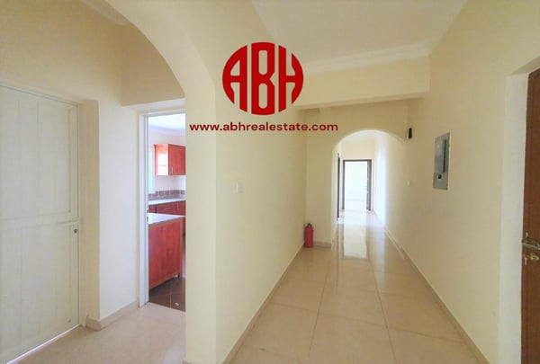 HUGE 4BDR+MAID VILLA W/ GARDEN | GREEN COMMUNITY - Villa in Abu Talha Street