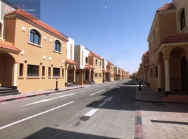 6BR Villa Compound For Rent In Ein Khalid - Villa in Ain Khaled