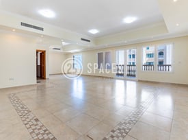 Three Bdm Apt plus Maids room with Balcony - Apartment in West Porto Drive