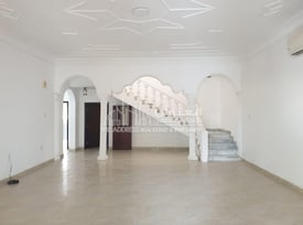 Private 4-BR Estate | Maid's Room | Majlis - Villa in Osama Bin Zaid Street