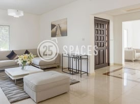 4 BR Plus Maids Room Compound Villa In Al Waab - Villa in Les Roses 1