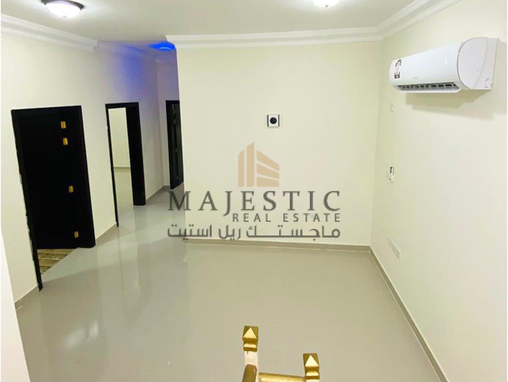 For Sale 6 Bedroom Modern Villa in Aziziyah - Villa in Salwa Road