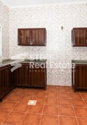 Elegant 6 BHK Villa with Maid's Room for Rent - Villa in Umm Al Seneem Street