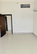 Spacious Semi Furnished 2BHK For Family - Apartment in Marina District