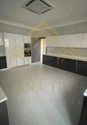 Unfurnished Standalone Villa with Deluxe Finishing - Villa in Wadi Al Markh