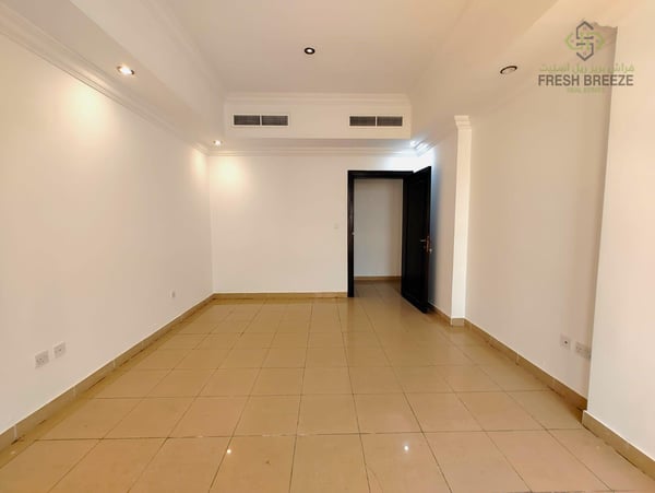 2BHK Including Kaharmaa+ Balcony +One Month Free - Apartment in Al Sadd Road