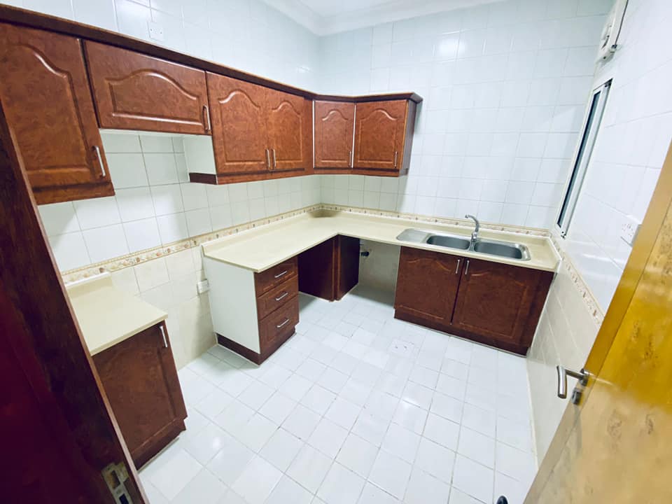 Un furnished 3 BHK with facilities for rent in Al sadd