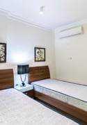 Urban Living ✅ Fully Furnished | Great Finish - Apartment in Umm Ghuwalina