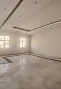 Spacious 7 BR Villa For Sale in Leabaib - Villa in Al Ebb