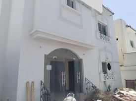 Commercial / Residential Villa in Muither - Commercial Villa in Muaither Area