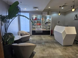 Ladies salon for sale in marina - Retail in Lusail City