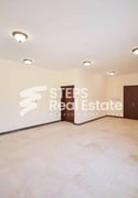 6-Bedroom Villa for sale in New Al Kheesa - Villa in Rawdat Al Hamama