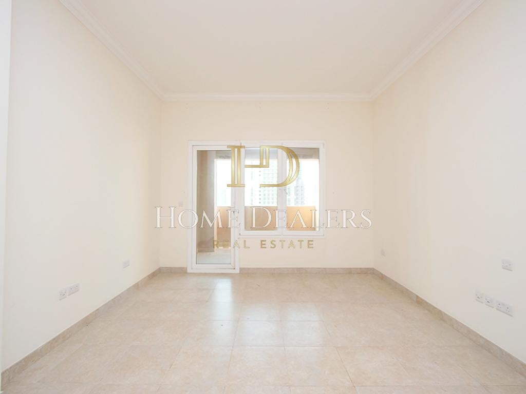 Great Offer! Semi Furnished 2BR in Porto Arabia - Apartment in West Porto Drive