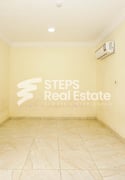 5BHK Compound Villa for Executive Staff - Compound Villa in Umm Al Seneem Street