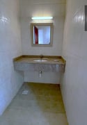 SPACIOUS STAND-ALONE VILLA | 5 BEDROOMS | U.F - Villa in Umm Al Seneem Street
