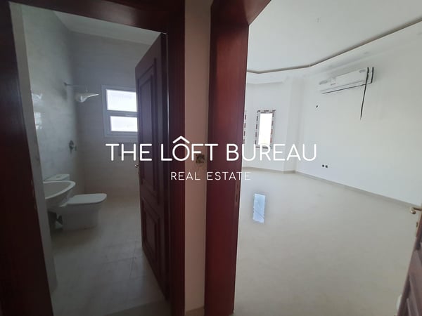 Family-friendly New Mansion 8 BD with Lift & pool - Villa in Lusail City