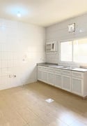 Compound Villa 5 Br for bachelors - No Commission - Villa in Al Rawda Street