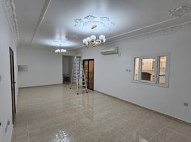 Spacious Apartment Unfurnished With Balcony For Family Or Ladies Staff Available for rent - Apartment in New Salata