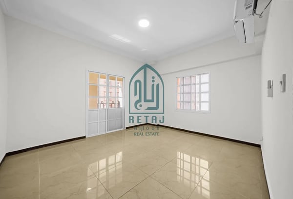 Perfect location 2BHK back of Wyndham Hotel - Apartment in Al Sadd Road