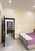 ELEGANTLY FURNISHED 2BR NEAR LANDMARK MALL - Apartment in Duhail Villas