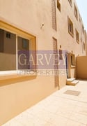 Three Storey Six BR Compound Villa with Amenities - Compound Villa in Al Aziziyah