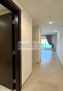 Beautiful 2 Bdrm + Maid Room in Prestige Tower - Apartment in Al Mutahidah Tower