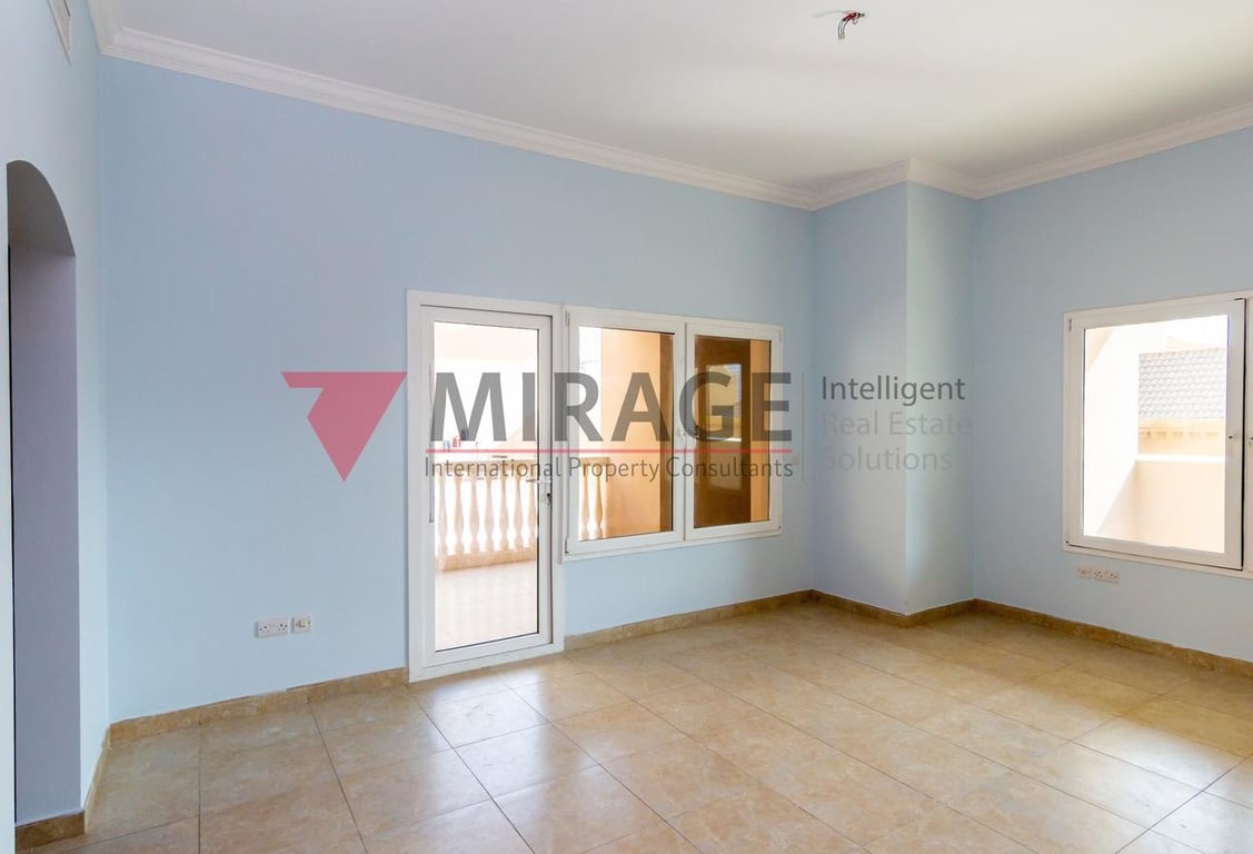 Spacious 2-bed with 2 large terraces