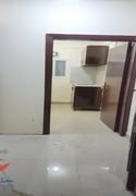 Room with kitchen and comprehensive bathroom, - Apartment in Al Kharaitiyat
