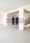 Three Storey Six BR Compound Villa with Amenities - Compound Villa in Al Aziziyah