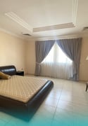 Spacious 3-bedroom villa in Compound located in Al Hilal - Apartment in Al Hilal