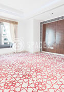 One Bedroom Apartment with Balcony in Porto Arabia - Apartment in East Porto Drive