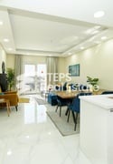 Balcony View Flat for Rent Including Bills - Apartment in Lusail City